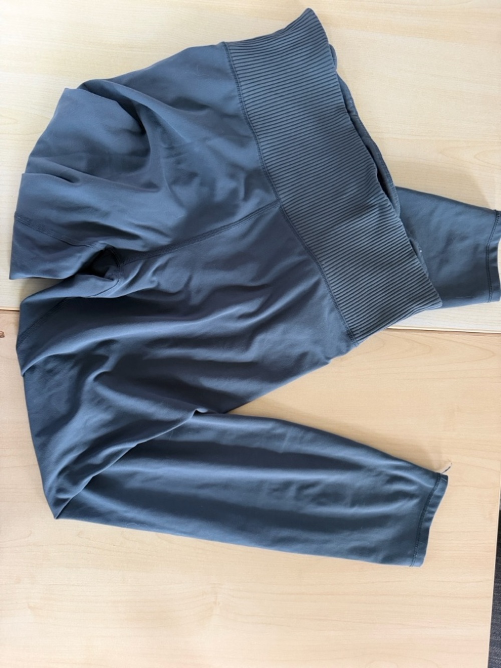 Vuori Ribbed Studio Legging - Picture 4 of 6